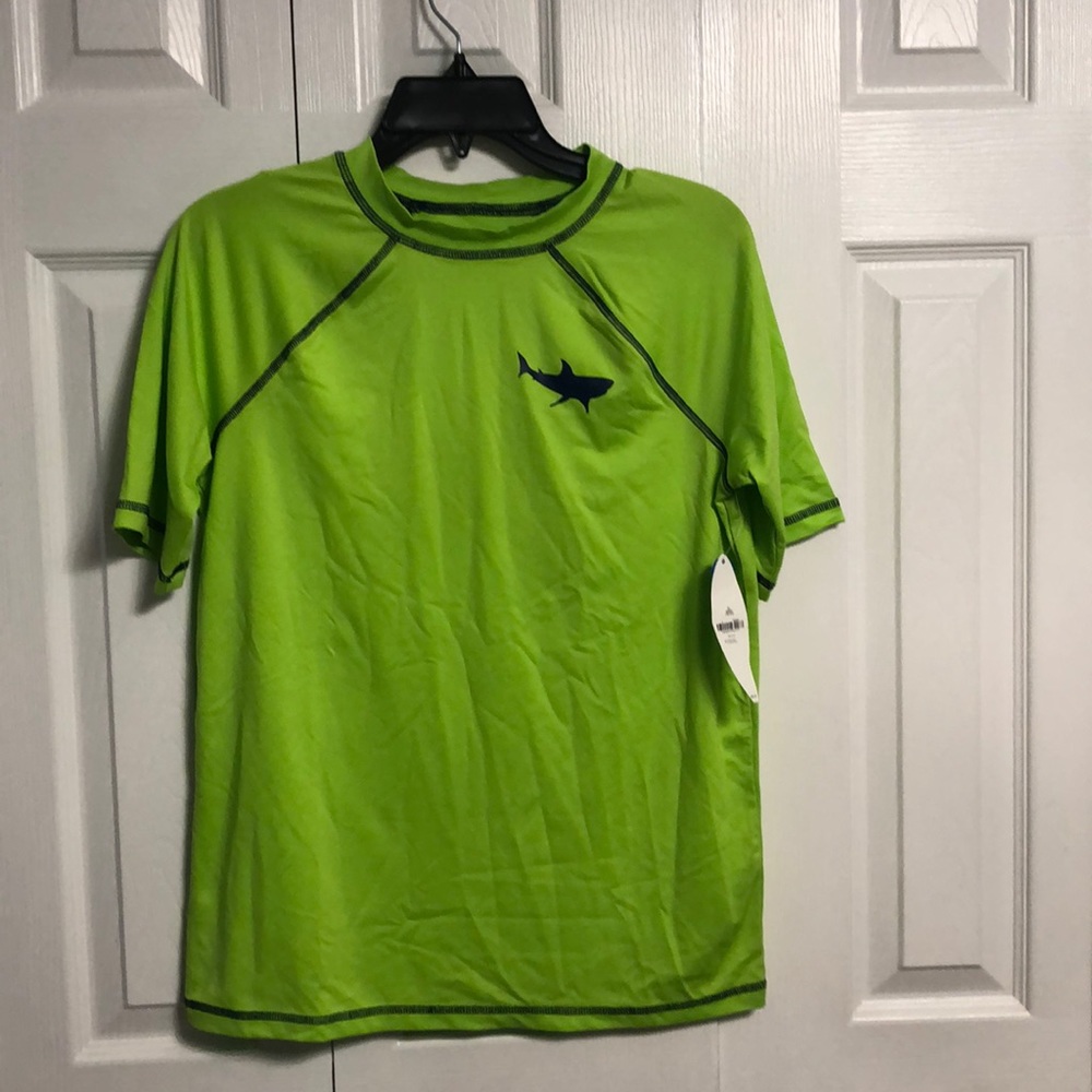 NWT JK boys short sleeve rash guard XL